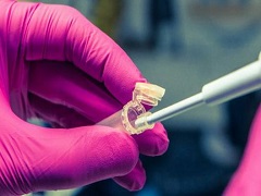 乳腺癌患者可以选择帕博西尼来治疗