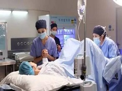 瑞戈非尼克服结直肠癌中化疗多药的耐药性